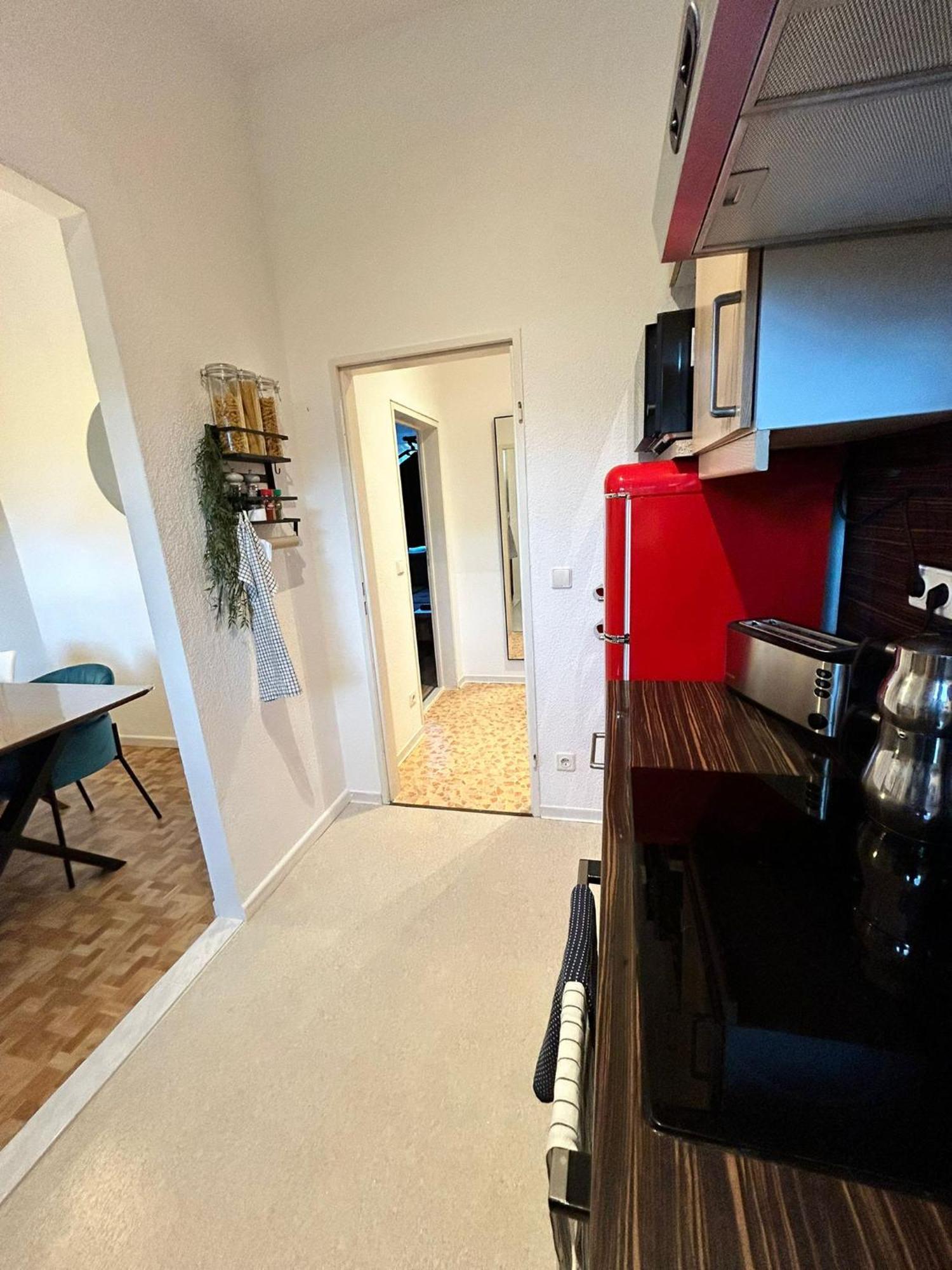 Duplex Apartment Ullstein- 4 Bedrooms, 2 Bathrooms, Living Room, 2 Parking Spaces, Boxspringbeds, Family & Business Apartment! Berlin Exterior foto