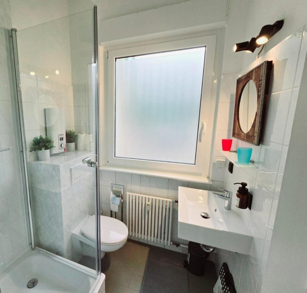 Duplex Apartment Ullstein- 4 Bedrooms, 2 Bathrooms, Living Room, 2 Parking Spaces, Boxspringbeds, Family & Business Apartment! Berlin Exterior foto